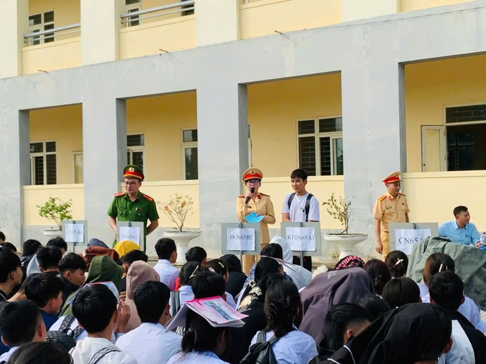 Thanh Hóa: Ngành Giáo dục siết chặt kỷ cương, quyết liệt đảm bảo an toàn giao thông cho học sinh